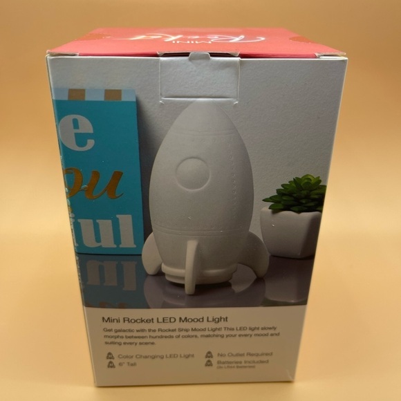 Rocket LED Mood Light/Nightlight, New, No box - Picture 6 of 10